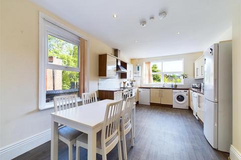 5 bedroom terraced house for sale, Grange Crescent Road, Sharrow, Sheffield