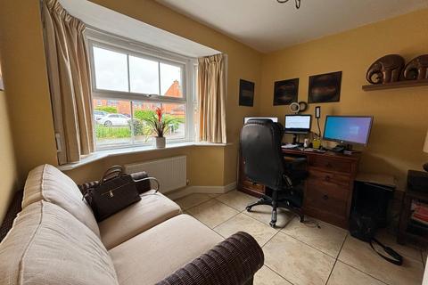 1 Bancroft Close, Wootton, Northampton, NN4 6BN