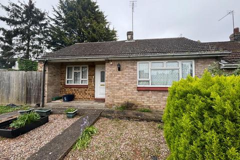 2 bedroom semi-detached bungalow for sale, Sunnyside, Wootton, Northampton NN4