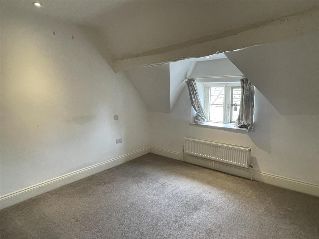 Bedroom 3.JPG