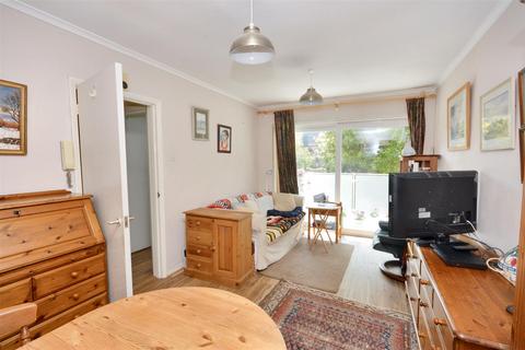 1 bedroom flat for sale, Trinity Trees, Eastbourne