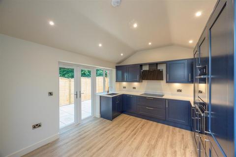 147 Upperthorpe, Sheffield, S6 3ND