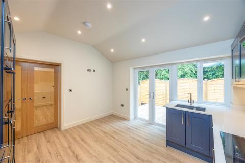 147 Upperthorpe, Sheffield, S6 3ND