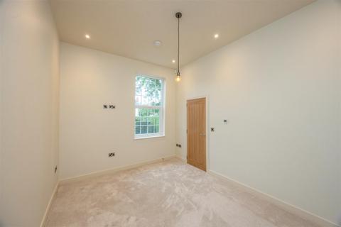 147 Upperthorpe, Sheffield, S6 3ND
