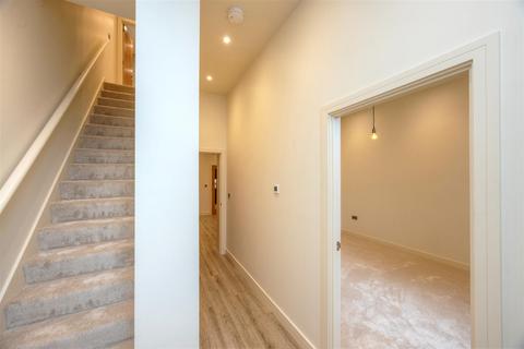 147 Upperthorpe, Sheffield, S6 3ND