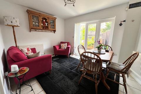4 bedroom semi-detached house for sale, The Grange, Thistle Drive, Desborough, Kettering