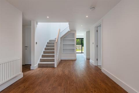 undefined, Littlehempston