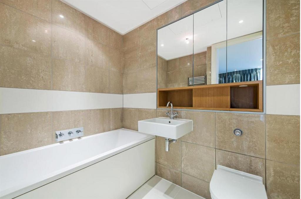 Grosvenor Waterside, Gatliff Road, London, SW1 W 8 Q