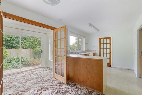 2 bedroom bungalow for sale, Northleaze, Tetbury