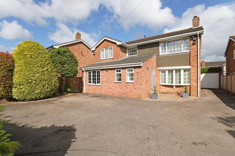 4 bedroom detached house for sale, Churchfield Road, Upton St. Leonards, Gloucester