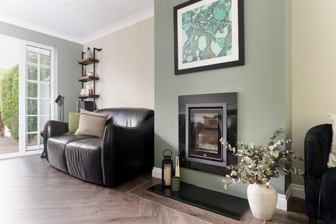 45 Churchfield Road, Upton St Leonards, Gloucester, GL4 8BA