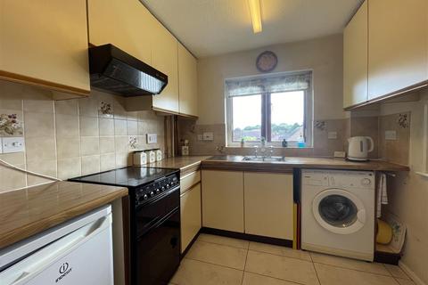 2 bedroom apartment for sale, Essex Way, Sonning Common Reading RG4