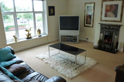 1 bedroom apartment to rent, Leicester Road, Sale, M33 7DU