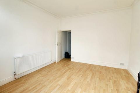 3 bedroom terraced house to rent, 39 Cope Street, Nottingham, NG7 5AB