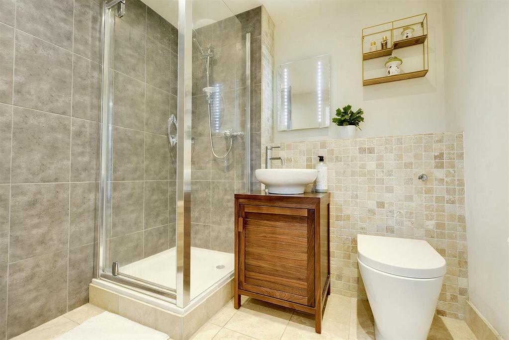 Shower Room.jpeg