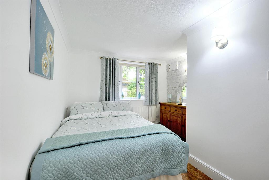 Bedroom 1 2.jpeg