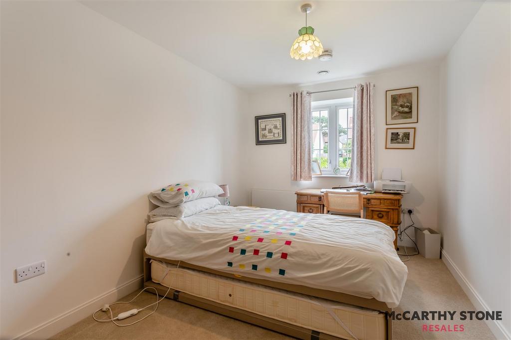 8602866-interior05.JPG
