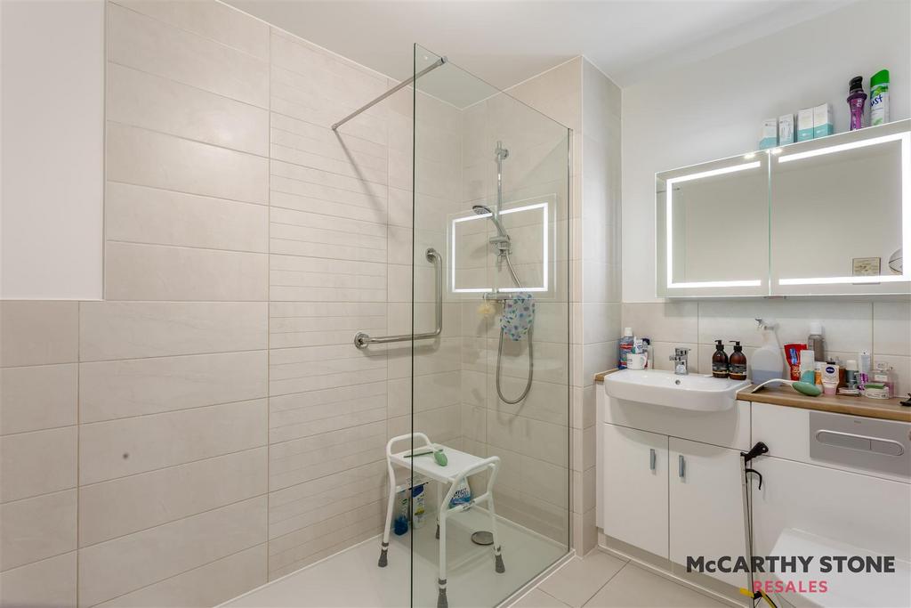 8602866-interior02.JPG