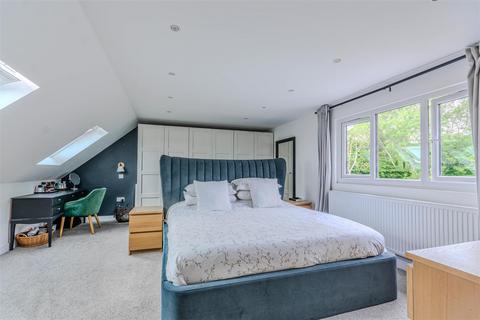 19 Claverham Way, Battle, TN33 0JE