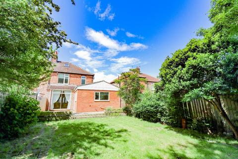 16 Balfour Terrace, Middlesbrough, TS5 5HY