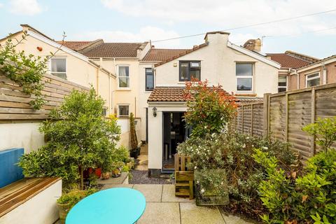 14 Atlas Road, Bristol, BS3 4QS