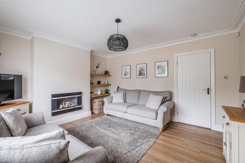 3 bedroom terraced house for sale, North Royd, Hipperholme, Halifax