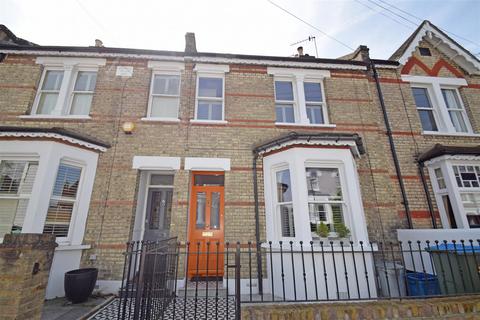 4 bedroom terraced house to rent, Northcote Road, St Margarets