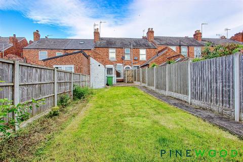 2 bedroom terraced house for sale, Old Hall Road, Chesterfield S40