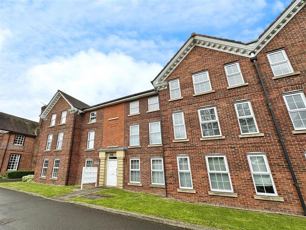 Hessle Road, Hull HU4 2 bed flat for sale £100,000