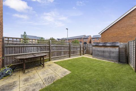 8 Simford Way, Whitehouse, Milton Keynes, MK8 1DQ
