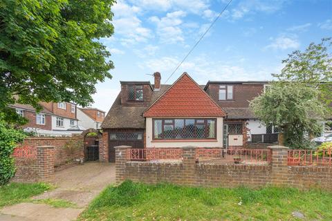 4 bedroom semi-detached bungalow for sale, Downs View Road, Penenden Heath, Maidstone