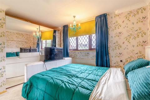 4 bedroom semi-detached bungalow for sale, Downs View Road, Penenden Heath, Maidstone