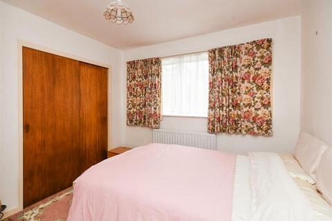 4 bedroom detached house for sale, 14 Finchdene Grove, Finchfield, Wolverhampton, WV3 8BG