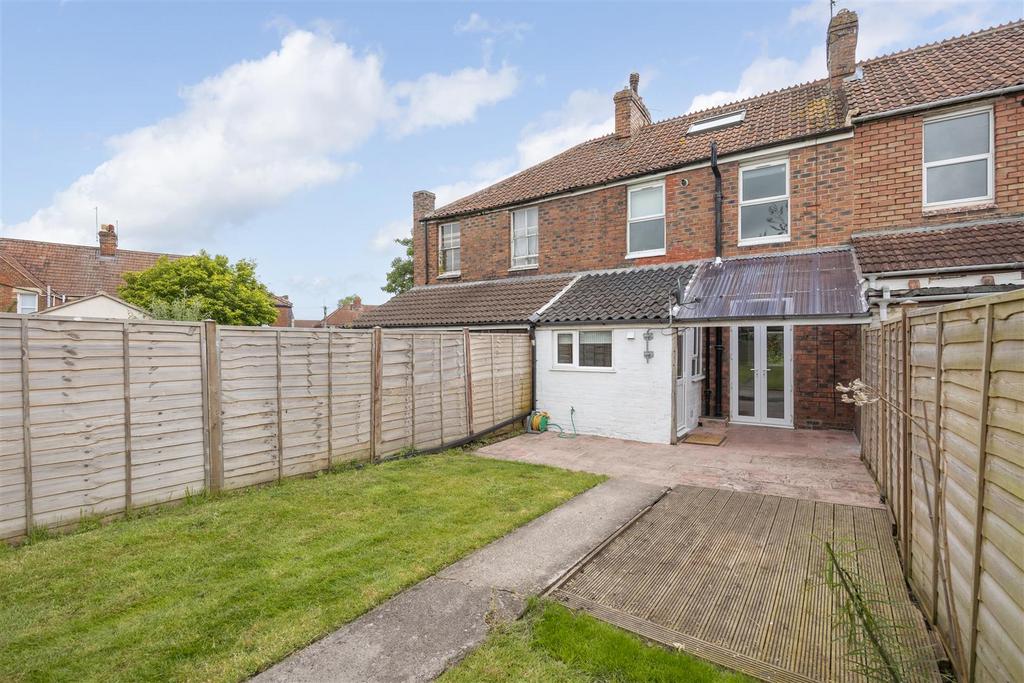 8 Linden Place Trowbridge BA14 9 AU (22).jpg