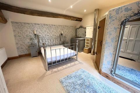 2 bedroom barn conversion to rent, Hideaway Barn, Springbank Farm, Springbank Lane