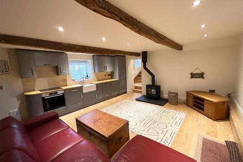 2 bedroom barn conversion to rent, Hideaway Barn, Springbank Farm, Springbank Lane