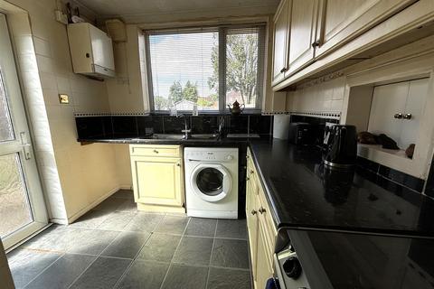 3 bedroom semi-detached house for sale, Tysoe Hill, Glenfield, Leicester