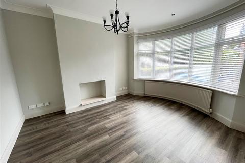3 bedroom house to rent, Bramhall Lane, Stockport
