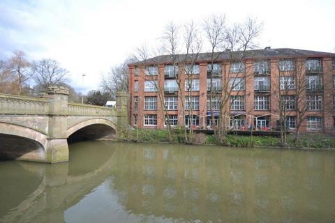 3 bedroom flat to rent, The Newarke, Leicester