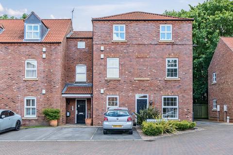 1 bedroom apartment for sale, Station Rise, Riccall, York
