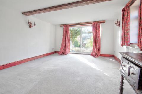 3 bedroom character property for sale, Walnut Tree Cottage, Cottingham, Market Harborough