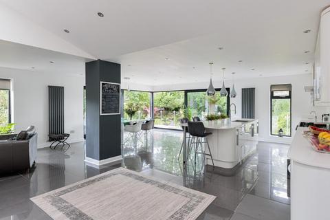 5 bedroom detached house for sale, Lynton Park Road, Cheadle Hulme