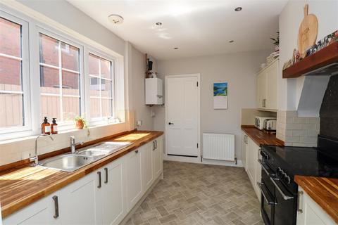 51 Fleet Road, Fleet, GU51 3PJ