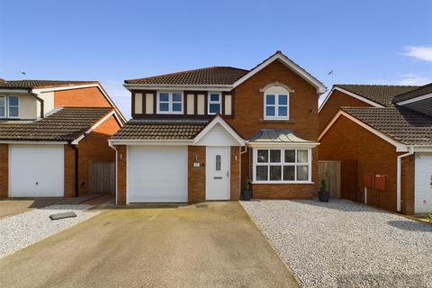 4 bedroom detached house for sale, Swallow Road, Driffield