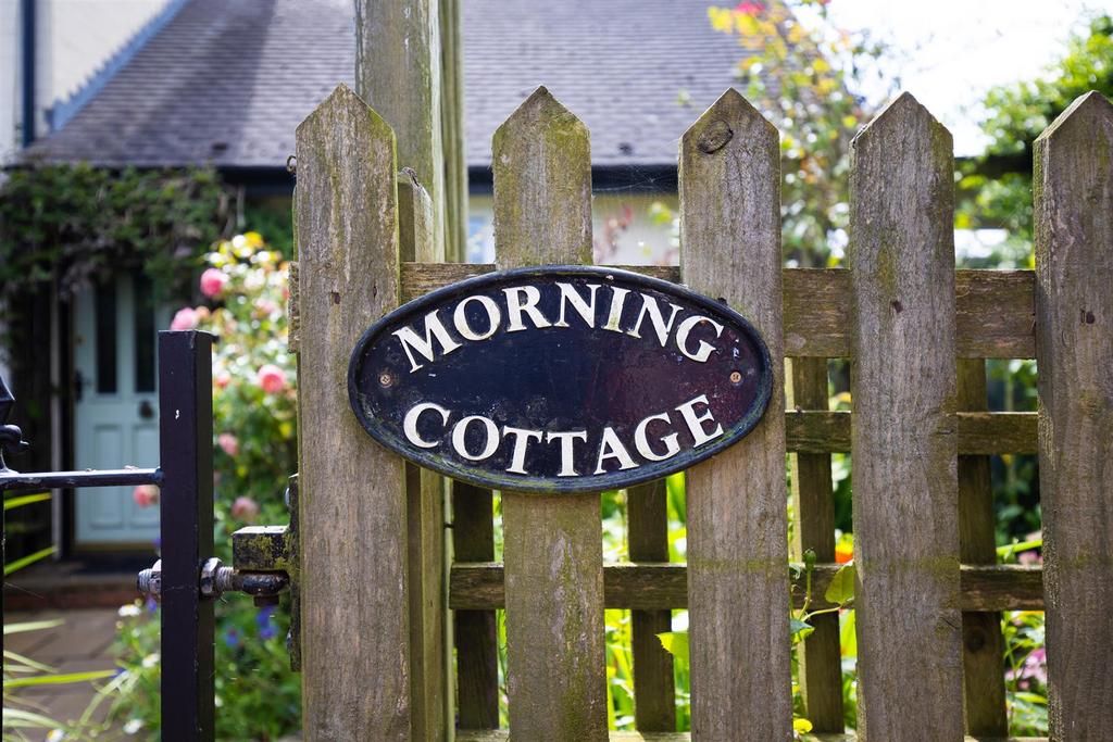 Morning Cottage 4.jpg