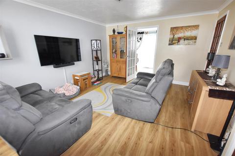 3 bedroom semi-detached house for sale, Knights Way, Mount Ambrose