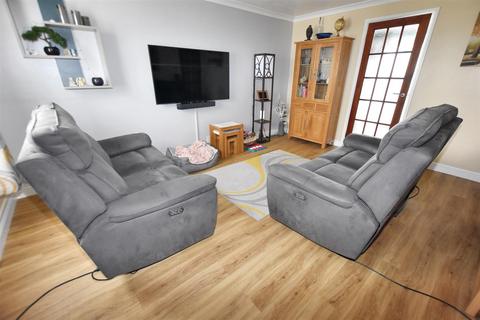 3 bedroom semi-detached house for sale, Knights Way, Mount Ambrose