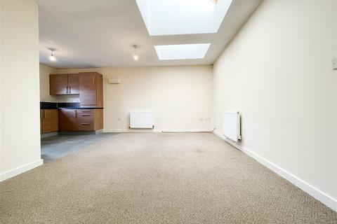 2 bedroom apartment to rent, Barnsbridge Grove, Barnsley, S70