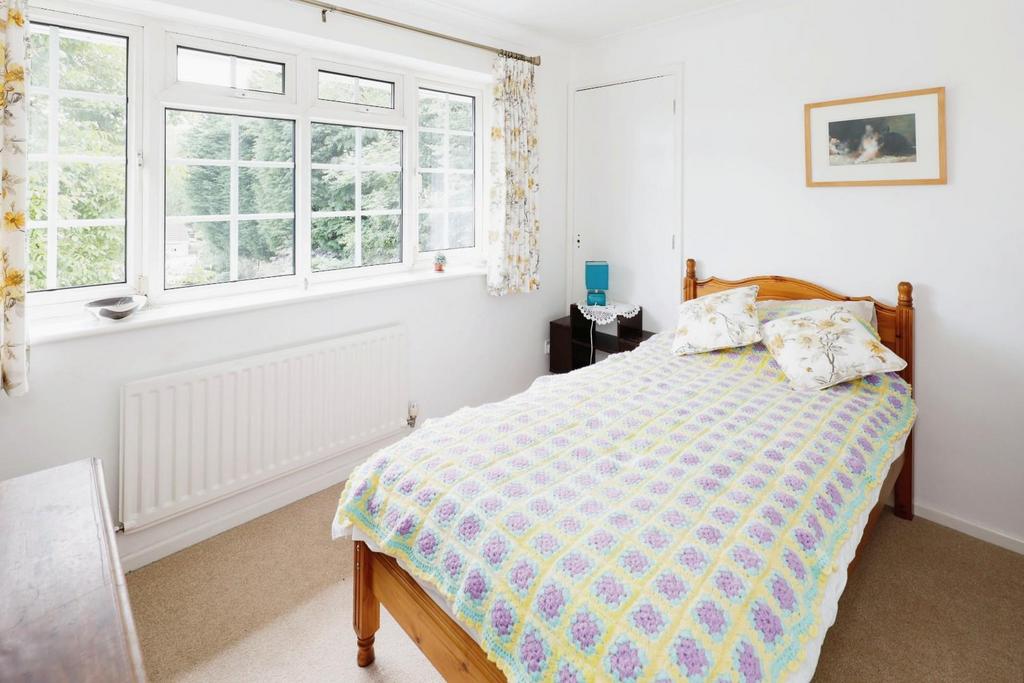 Bedroom 4.jpg