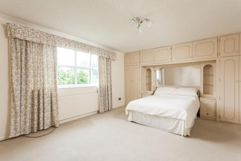 4 bedroom house for sale, Sherriff Hutton Road, Strensall, York